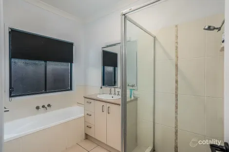 Property photo of 18 Scenic Drive Murrumba Downs QLD 4503