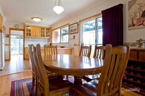 Property photo of 21 Arlie Crescent Montrose VIC 3765