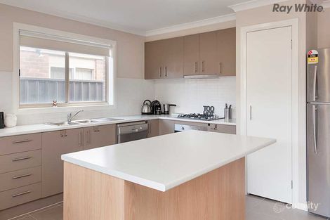 Property photo of 18 Meakin Way Deer Park VIC 3023