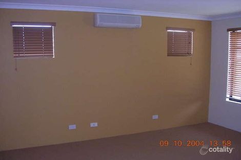 Property photo of 37 Cotoneaster Ramble Stirling WA 6021