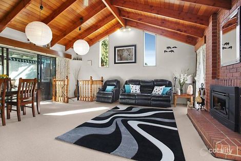 Property photo of 10 Copeland Road Westmeadows VIC 3049