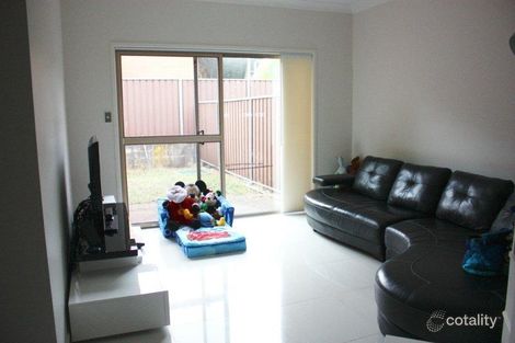 Property photo of 3/135 Rex Road Georges Hall NSW 2198