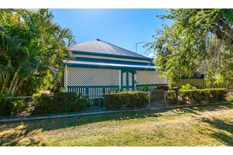 15 Bridge St, Berserker, QLD 4701