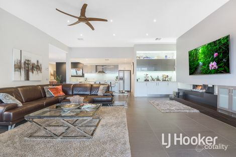 Property photo of 30 Thwaites Road Pakenham VIC 3810