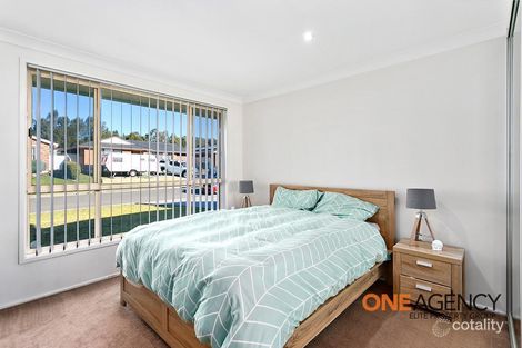 Property photo of 9 Honeysuckle Place Albion Park Rail NSW 2527