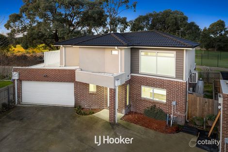 3/8 Edinborough St, Hallam, VIC 3803