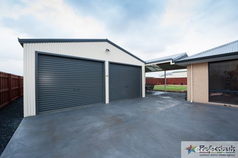 Property photo of 131 Kingston Drive Australind WA 6233