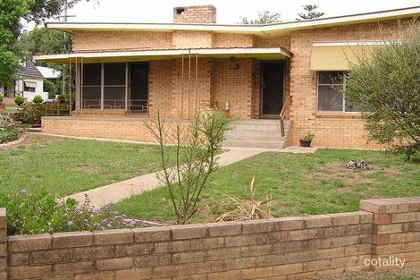 Property photo of 1 Marama Parade Mount Austin NSW 2650