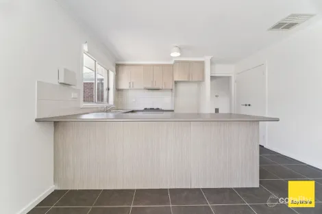 Property photo of 5 Topaz Avenue White Hills VIC 3550