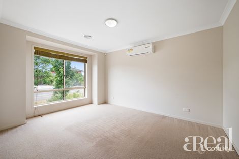 Property photo of 21 Bolivar Esplanade Truganina VIC 3029