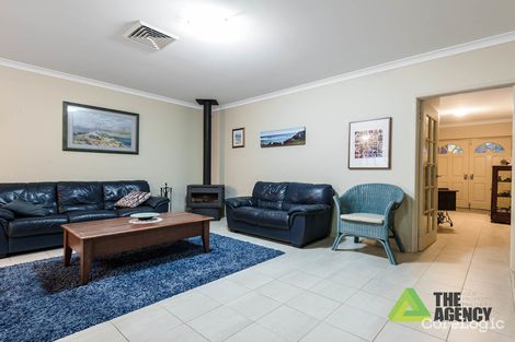 Property photo of 2B Brown Way Karrinyup WA 6018