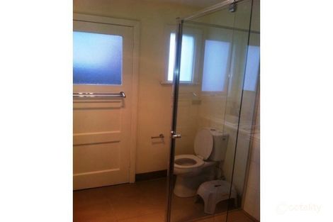 Property photo of 1/289 Roslyn Road Highton VIC 3216