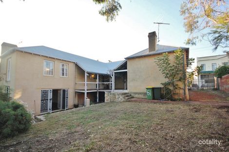 61 Wray Ave, Fremantle, WA 6160