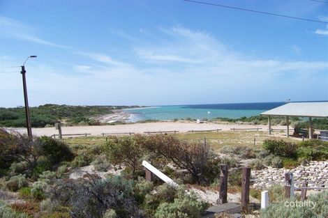 2-4 East Tce, Streaky Bay, SA 5680