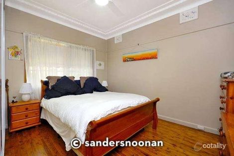 Property photo of 32 Bailey Parade Peakhurst NSW 2210