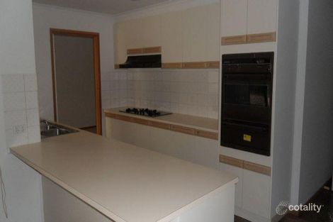 Property photo of 29 Proctor Crescent Keilor Downs VIC 3038
