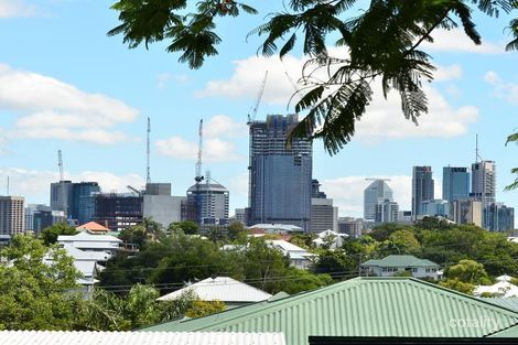 Property photo of 31 Park Road West Dutton Park QLD 4102