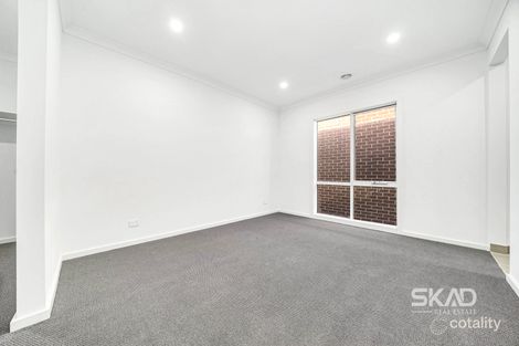 Property photo of 411 Mandalay Circuit Beveridge VIC 3753