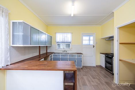 Property photo of 28 Duncan Street Riverview QLD 4303