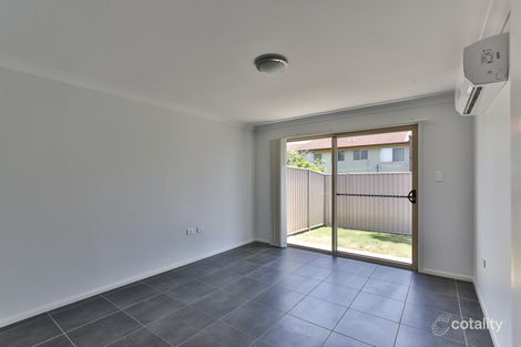 Property photo of 2/7 Northpoint Avenue Harlaxton QLD 4350