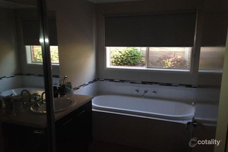 Property photo of 18 Ajax Street Drouin VIC 3818