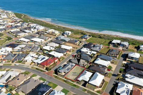 360 Peelwood Pde, Halls Head, WA 6210