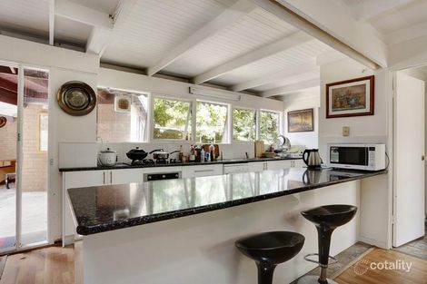 Property photo of 1 Leewarra Drive Glen Waverley VIC 3150