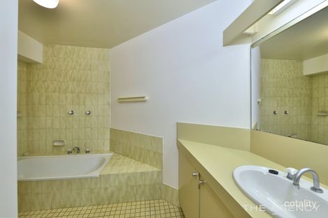 Property photo of 7/6A Valley Road Halls Head WA 6210