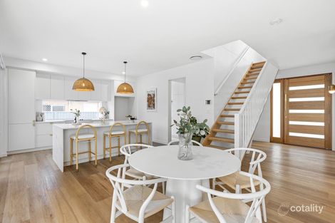 2/13 Tabilban St, Burleigh Heads, QLD 4220