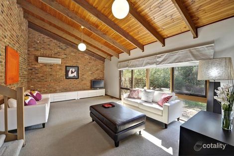 Property photo of 2/39 Orchard Crescent Mont Albert North VIC 3129