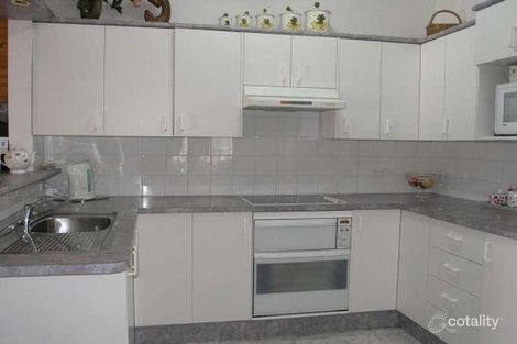 Property photo of 18 Rowe Avenue Lurnea NSW 2170