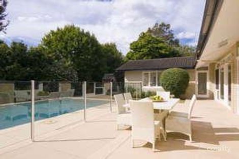 11 Bundabah Ave, St Ives, NSW 2075