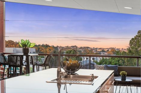 Property photo of 44 Kendale Street Stafford Heights QLD 4053