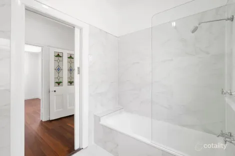 Property photo of 53 Dawson Road Upper Mount Gravatt QLD 4122