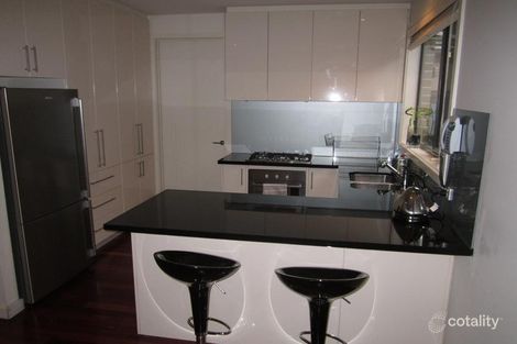 Property photo of 2/16 Martha Street Donvale VIC 3111
