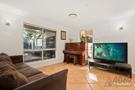 Property photo of 32 Lant Street Chapel Hill QLD 4069