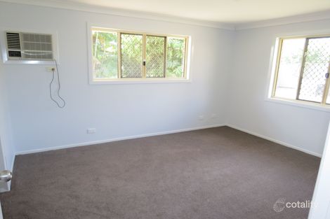 Property photo of 11 Cowan Crescent Emerald QLD 4720