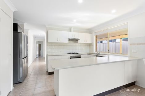 Property photo of 22 Shearwater Boulevard Albion Park Rail NSW 2527