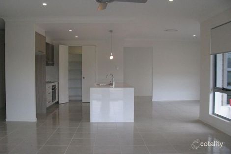 Property photo of 33 Ludlow Crescent Ormeau Hills QLD 4208