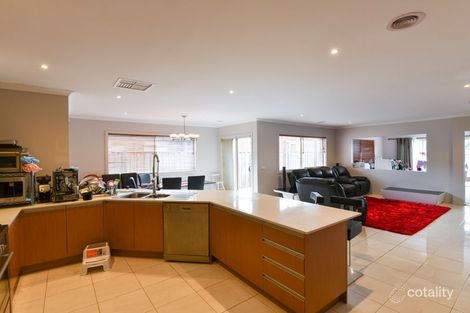 Property photo of 40 Hemsley Drive Deer Park VIC 3023