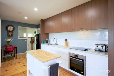 Property photo of 1/23 Shepparson Avenue Carnegie VIC 3163