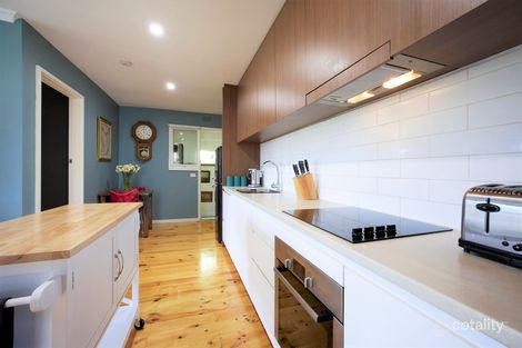 Property photo of 1/23 Shepparson Avenue Carnegie VIC 3163