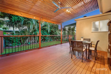 Property photo of 18 Chester Terrace Southport QLD 4215