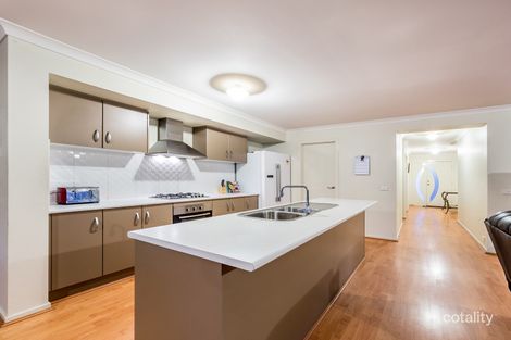 Property photo of 10 Northumbria Street Cranbourne East VIC 3977