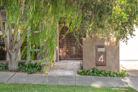 Property photo of 4 Henry Road Cottesloe WA 6011