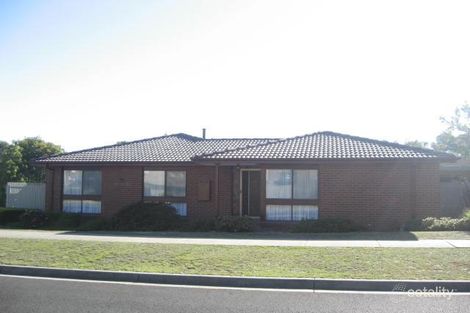 9 Crossdale Rise, Endeavour Hills, VIC 3802