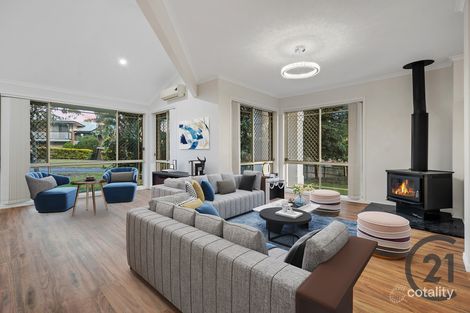 Property photo of 8 Totara Place Forest Lake QLD 4078