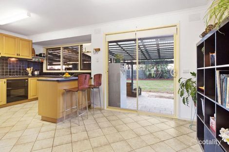 Property photo of 6 Warain Court Werribee VIC 3030