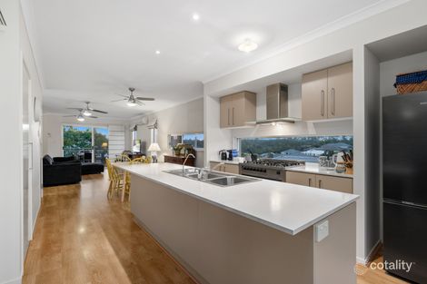 Property photo of 9 Meridian Avenue Springfield Lakes QLD 4300