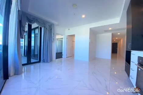 Property photo of 4511/5 Harbour Side Court Biggera Waters QLD 4216